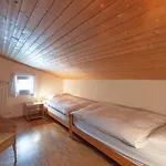Appartamento Chesa Tscheppa 2 By Interhome