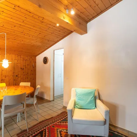 Apartment Chesa Tscheppa 2 By Interhome